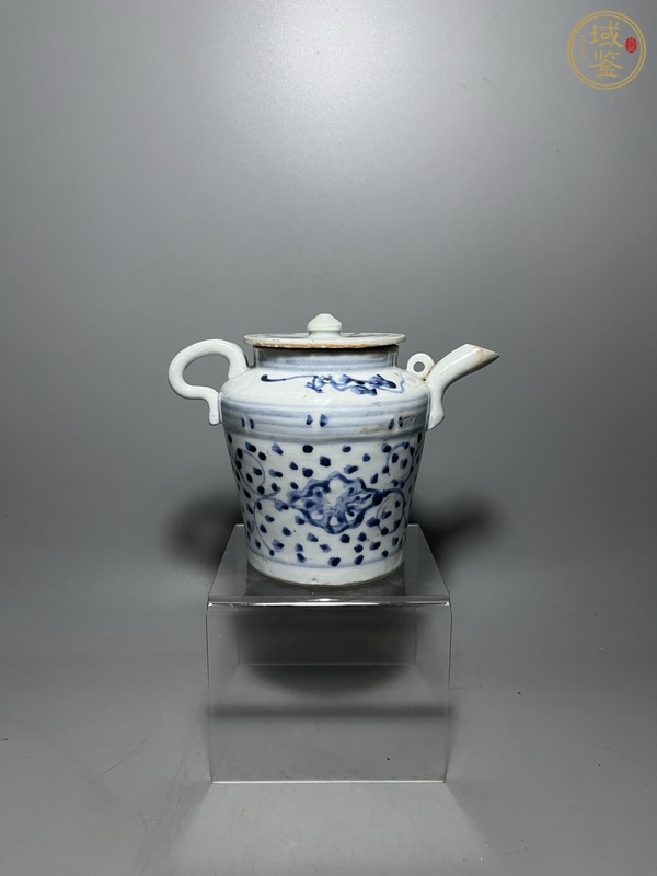 古玩陶瓷青花花卉紋茶壺真品鑒賞圖