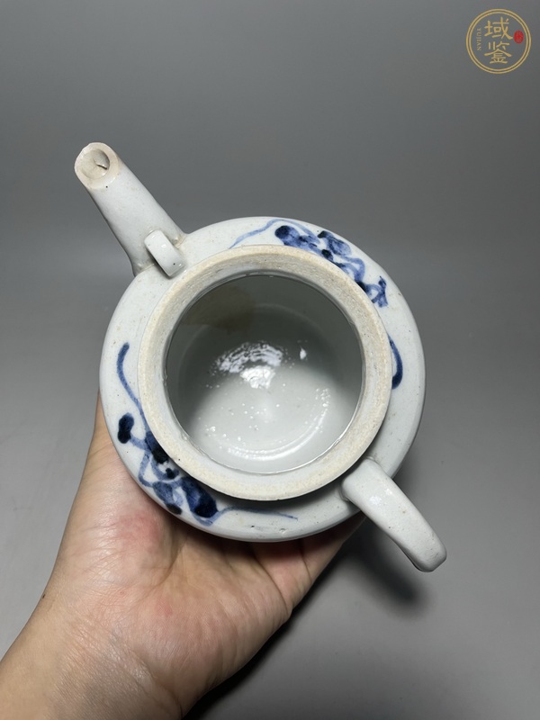 古玩陶瓷青花花卉紋茶壺真品鑒賞圖