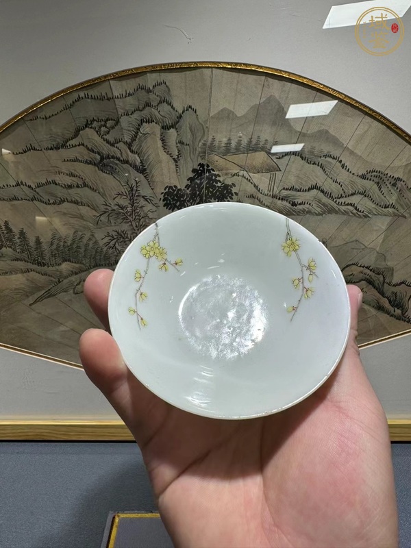 古玩陶瓷粉彩斗笠杯真品鑒賞圖