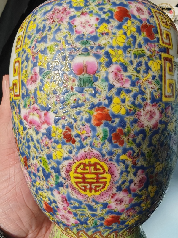 古玩陶瓷粉彩瓶真品鑒賞圖