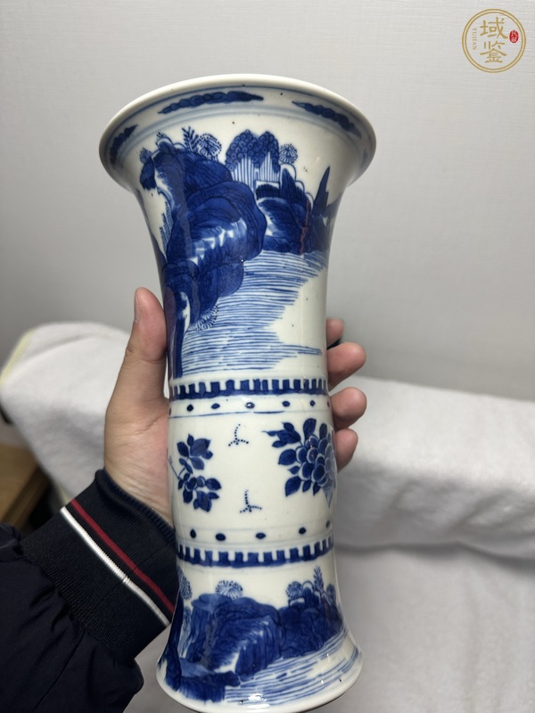 古玩陶瓷青花山水人物花觚真品鑒賞圖