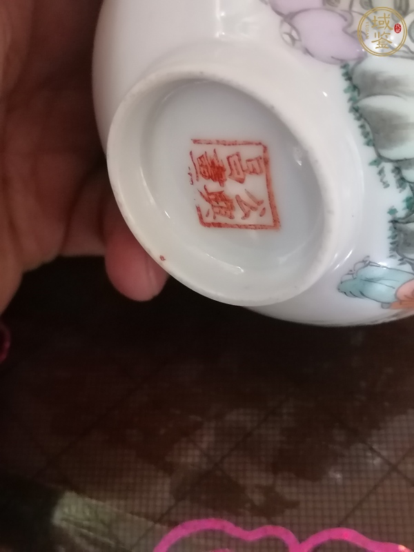 古玩陶瓷人物紋粉彩茶圓真品鑒賞圖