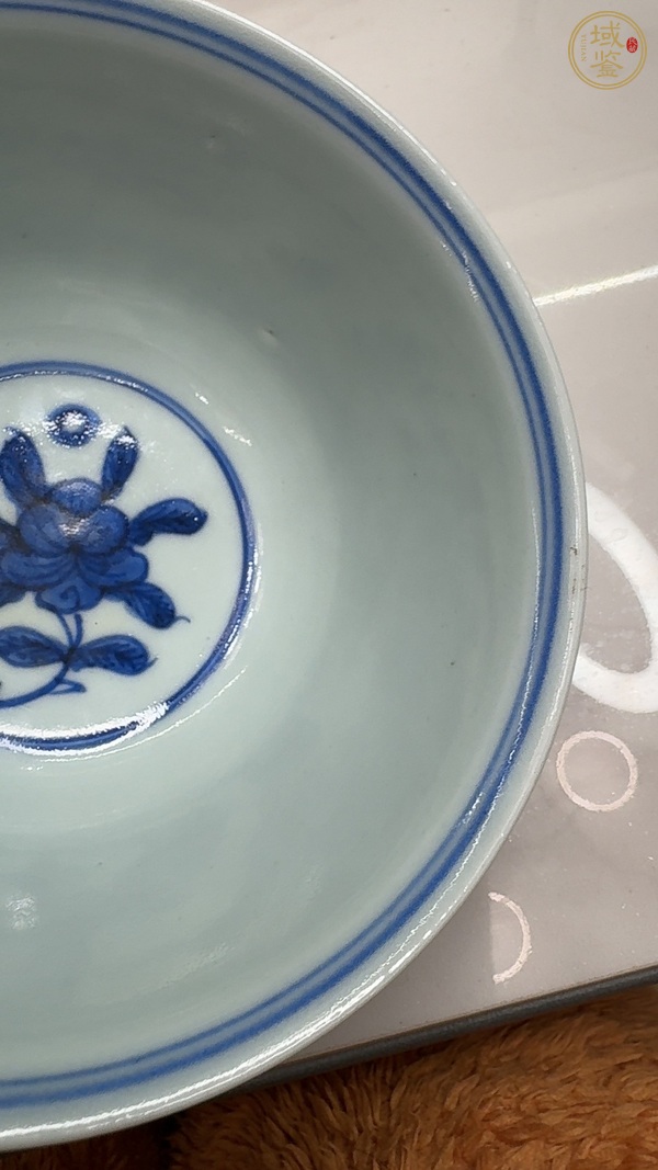 古玩陶瓷青花花卉紋茶碗，疑似復(fù)窯真品鑒賞圖