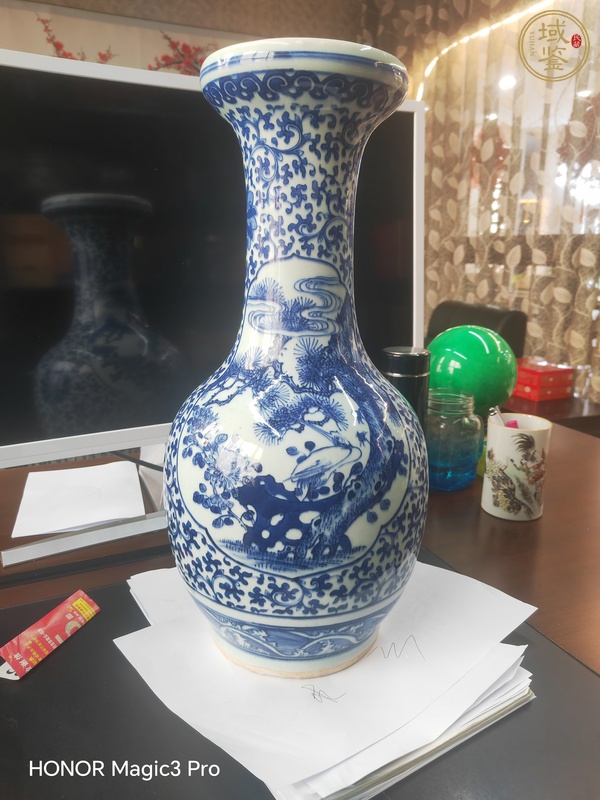 古玩陶瓷青花松鶴延年瓶真品鑒賞圖