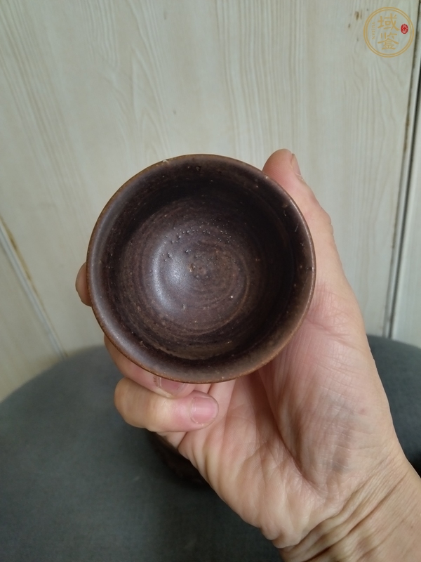 古玩陶瓷吉州窯醬釉茶杯真品鑒賞圖