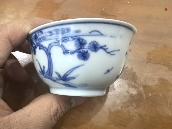 古玩陶瓷人物紋青花杯真品鑒賞圖