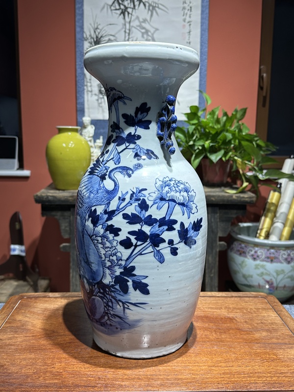 古玩陶瓷清代咸豐青花花鳥紋賞瓶拍賣，當前價格4500元