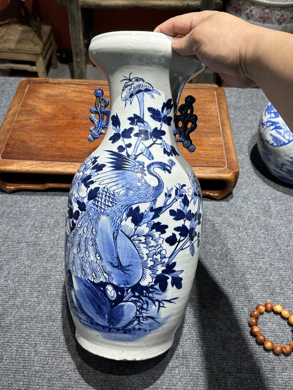 古玩陶瓷清代咸豐青花花鳥紋賞瓶拍賣，當前價格4500元