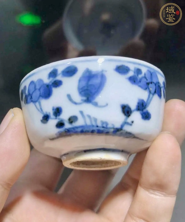 古玩陶瓷晚明青花杯真品鑒賞圖