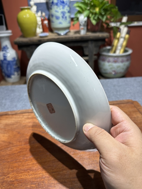 古玩陶瓷清代同治粉彩山水人物紋盤拍賣,當(dāng)前價格8800元
