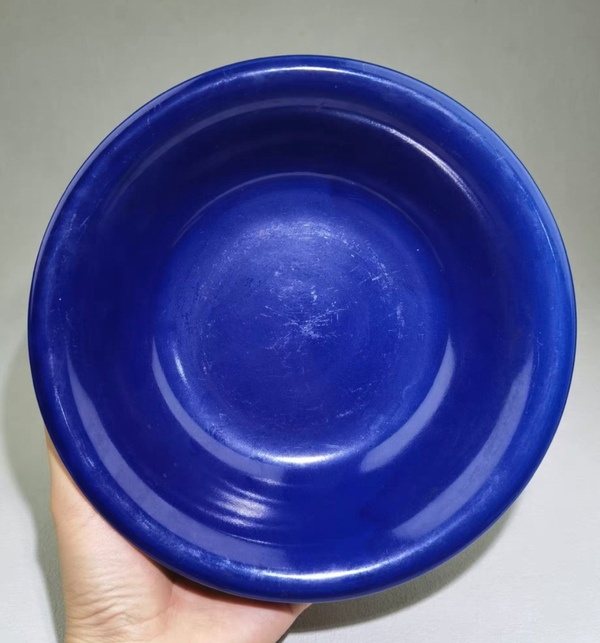 古玩陶瓷晚清-藍(lán)釉折沿盤拍賣,當(dāng)前價格1500元