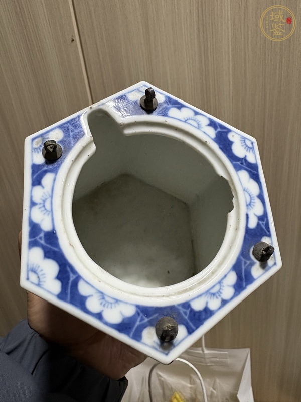 古玩陶瓷清晚·青花松鶴延年紋六方溫酒器真品鑒賞圖