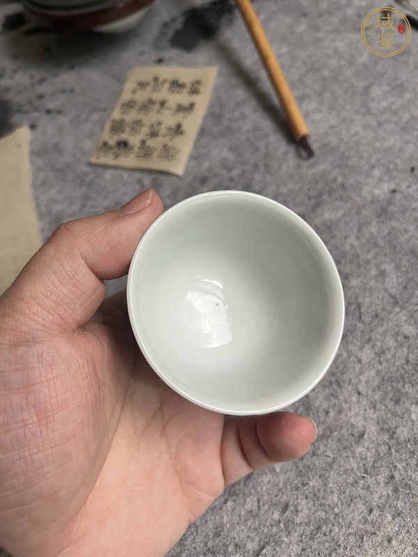 古玩陶瓷青花杯真品鑒賞圖