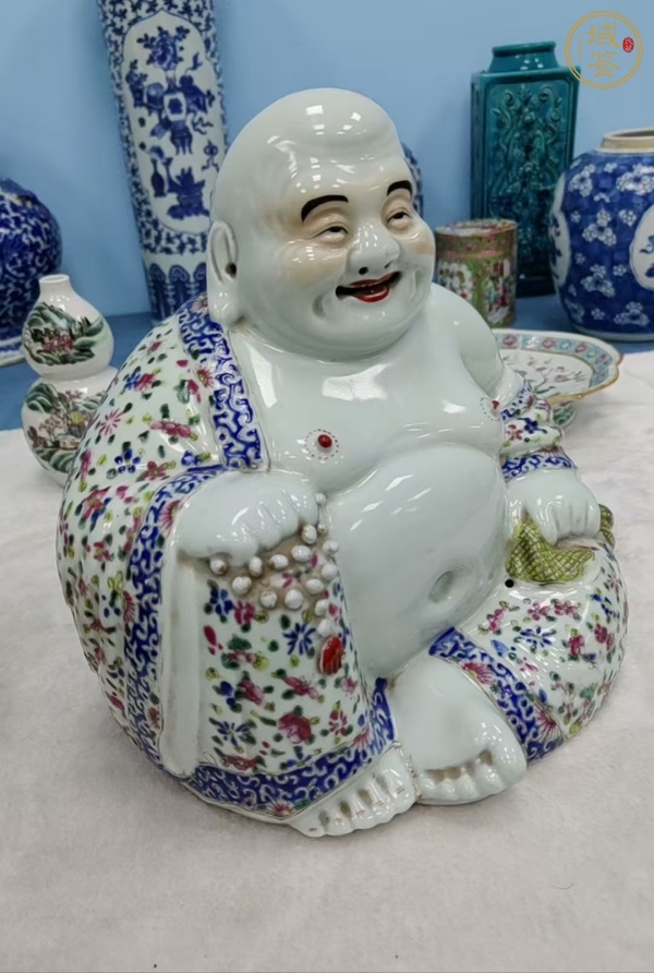 古玩陶瓷粉彩花卉彌勒笑佛真品鑒賞圖