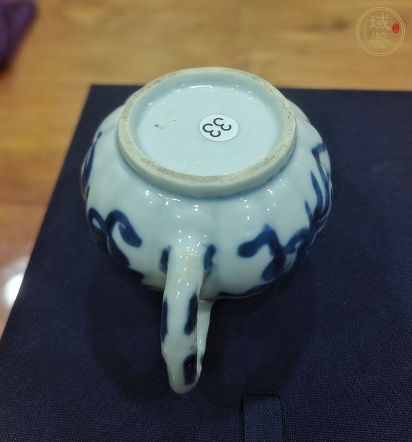 古玩陶瓷清康熙 青花花卉紋小壺真品鑒賞圖