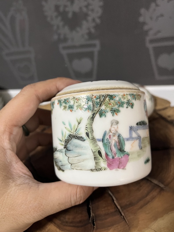 古玩陶瓷粉彩人物故事紋蓋缸拍賣,當前價格2500元