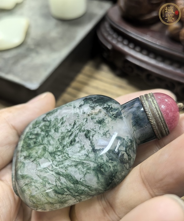 古玩玉器瑪瑙鼻煙壺真品鑒賞圖