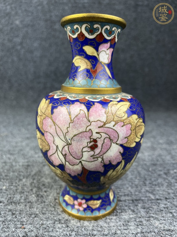 古玩雜項(xiàng)銅胎掐絲琺瑯花卉紋賞瓶真品鑒賞圖