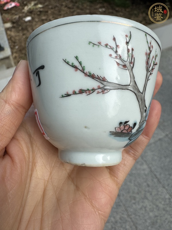 古玩陶瓷粉彩桃花美女杯真品鑒賞圖