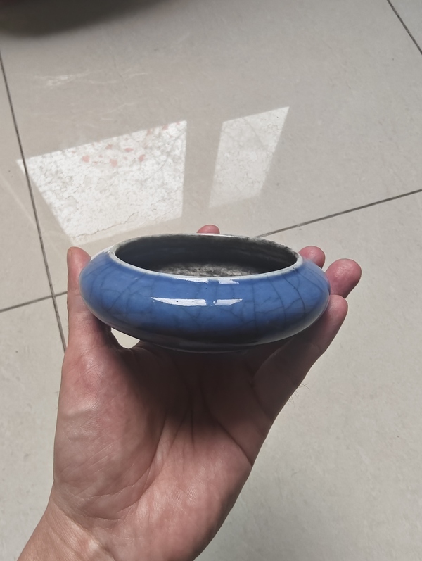 古玩陶瓷藍(lán)哥釉銅鑼洗拍賣，當(dāng)前價格6000元