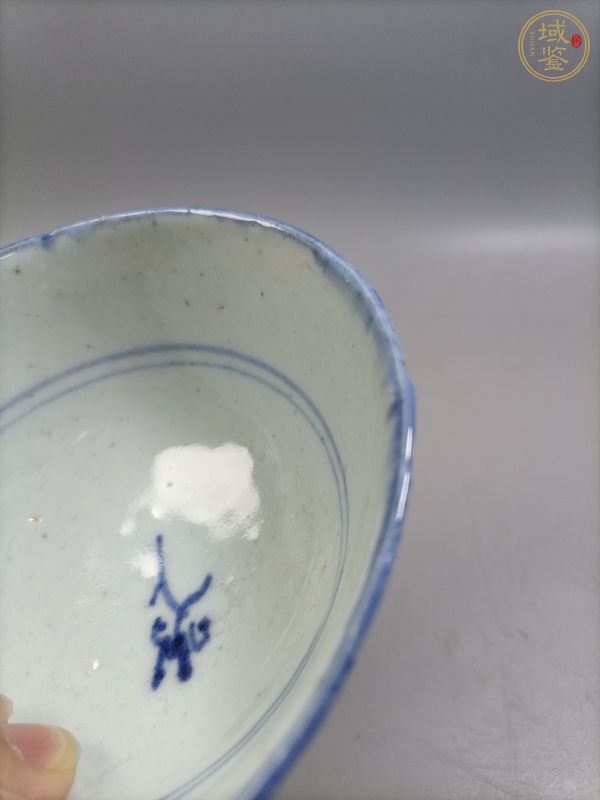 古玩陶瓷青花靈芝花卉紋茶碗真品鑒賞圖