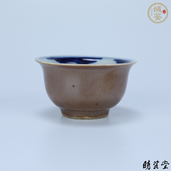 古玩陶瓷外紫金釉內(nèi)青花魚藻紋杯真品鑒賞圖