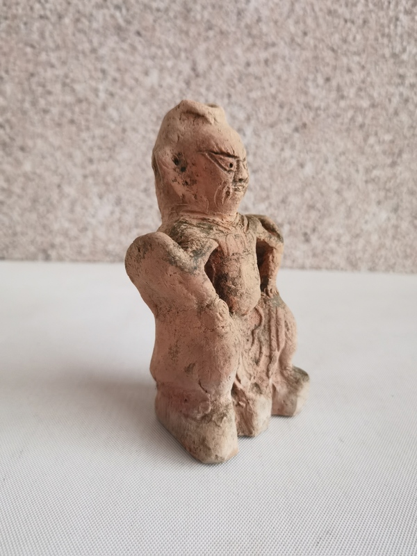 古玩陶瓷紅陶人物造像拍賣,當前價格580元
