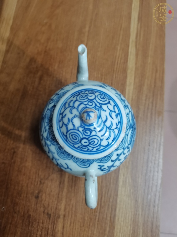 古玩陶瓷青花淡描花卉紋茶壺真品鑒賞圖