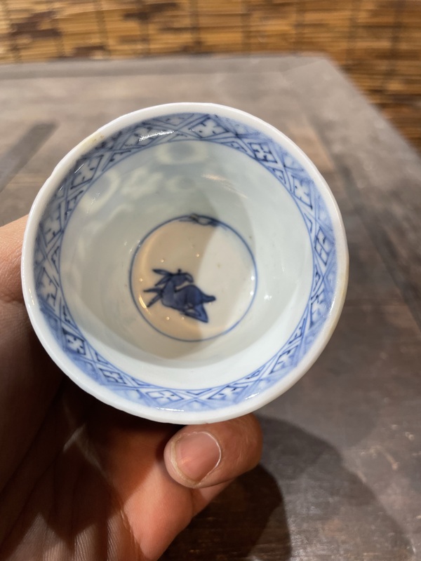 古玩陶瓷清代青花花卉詩(shī)文杯拍賣(mài)，當(dāng)前價(jià)格400元