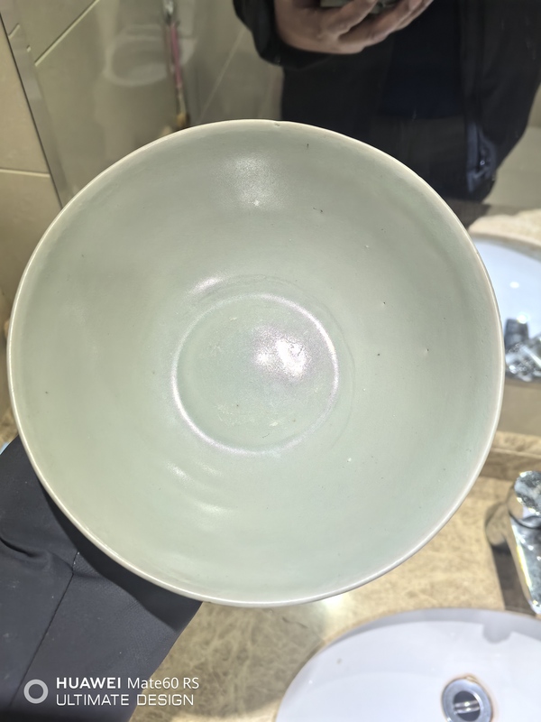 古玩陶瓷龍泉青瓷刻仰蓮紋碗,北宋拍賣,當前價格9999元