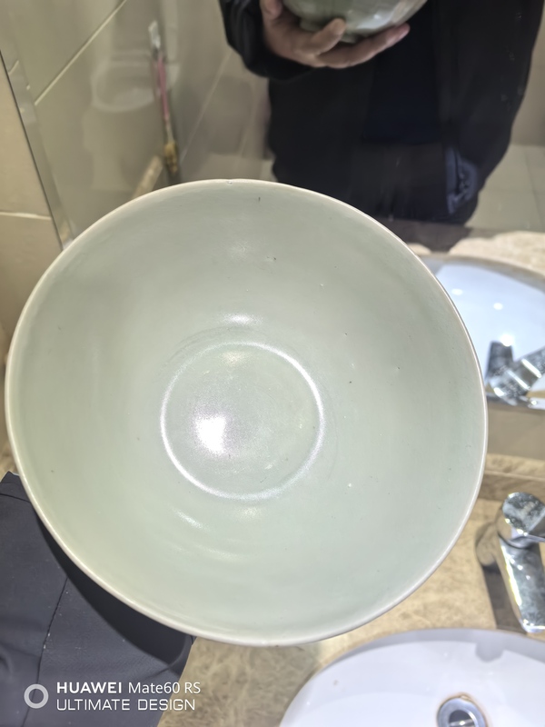 古玩陶瓷龍泉青瓷刻仰蓮紋碗,北宋拍賣,當前價格9999元