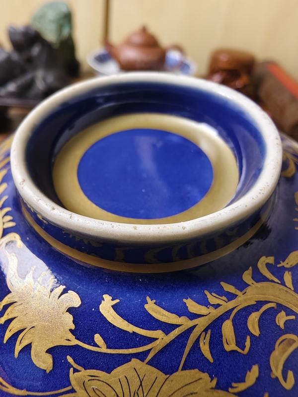 古玩陶瓷藍釉描金碗拍賣，當前價格698元