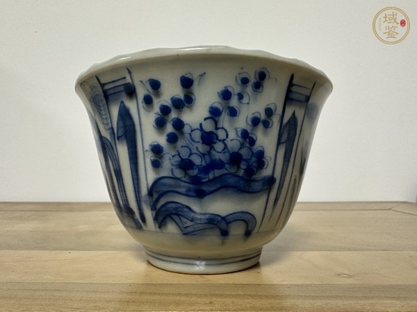 古玩陶瓷青花花鳥杯真品鑒賞圖