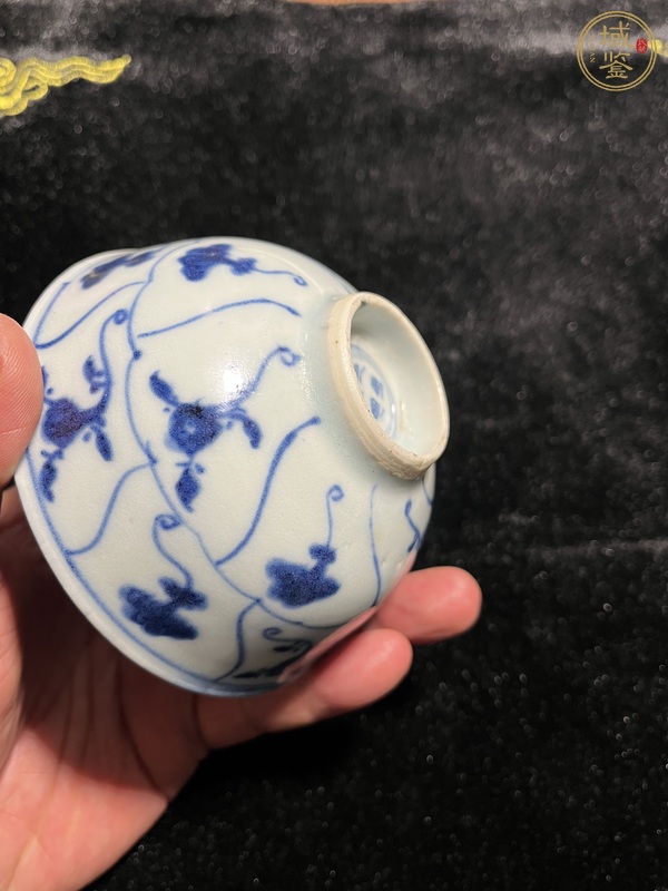 古玩陶瓷如意靈芝紋青花茶圓真品鑒賞圖