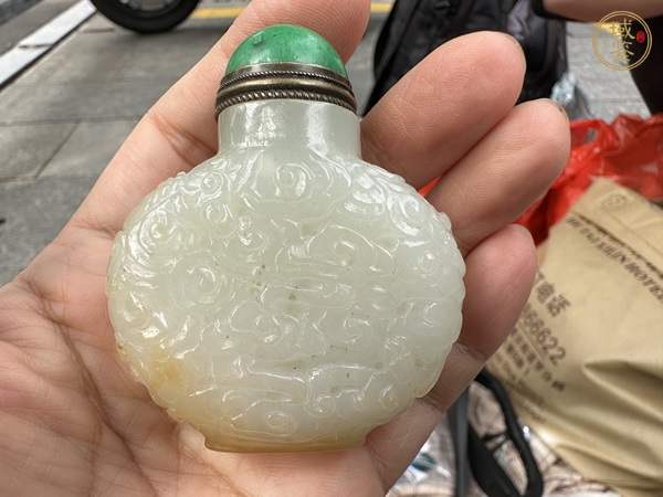 古玩玉器和田玉鼻煙壺真品鑒賞圖