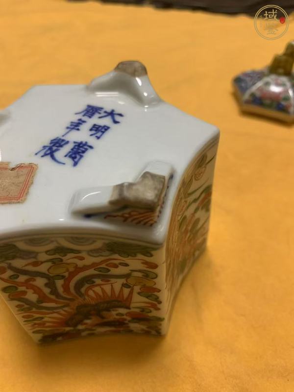 古玩陶瓷青花五彩龍鳳紋香薰真品鑒賞圖