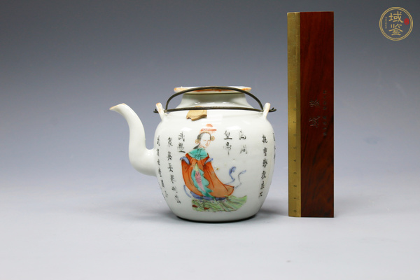 古玩陶瓷清晚期·粉彩無雙譜武則天狄仁杰人物詩文茶壺真品鑒賞圖