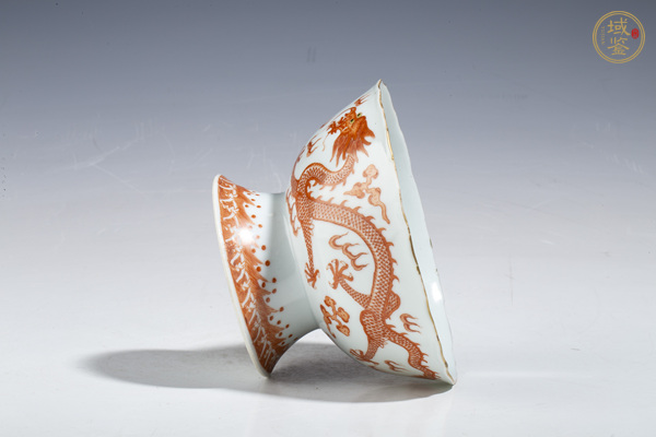 古玩陶瓷晚清·礬紅描金趕珠龍紋花口高足碗真品鑒賞圖