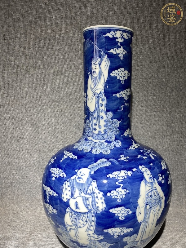 古玩陶瓷青花瓶真品鑒賞圖