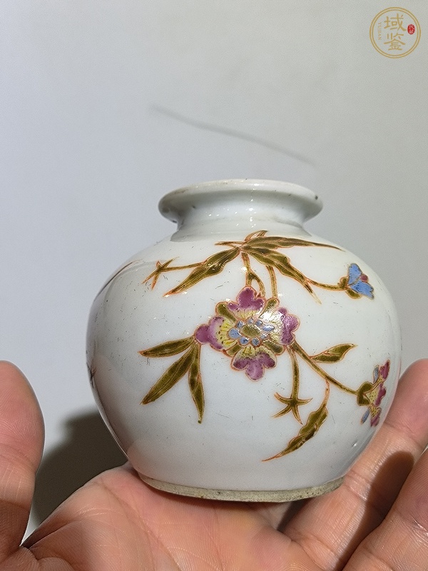 古玩陶瓷粉彩花卉紋石榴尊真品鑒賞圖