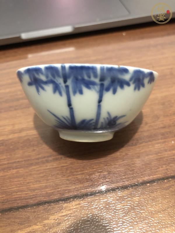 古玩陶瓷青花杯真品鑒賞圖