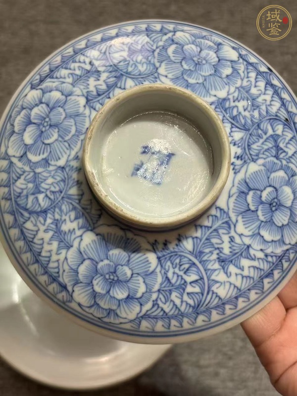 古玩陶瓷青花蓋碗真品鑒賞圖