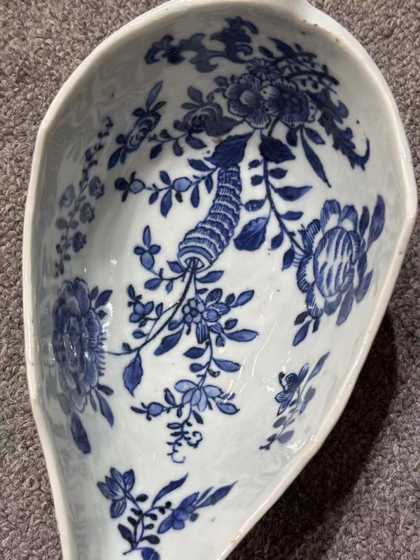 古玩陶瓷青花瓷匜拍賣，當(dāng)前價格2200元