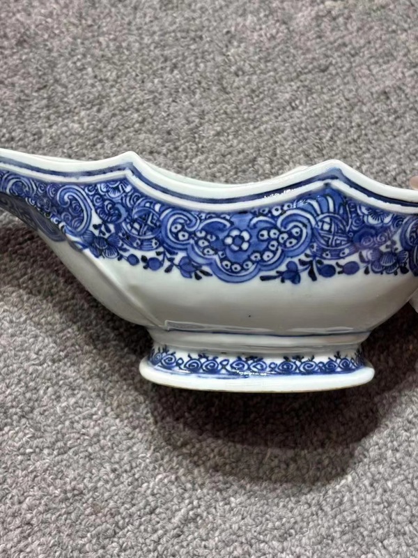 古玩陶瓷青花瓷匜拍賣，當(dāng)前價格2200元