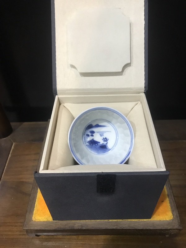 古玩陶瓷（精品品茗杯）清·康熙·訪友圖·青花品茗杯拍賣，當(dāng)前價格158元