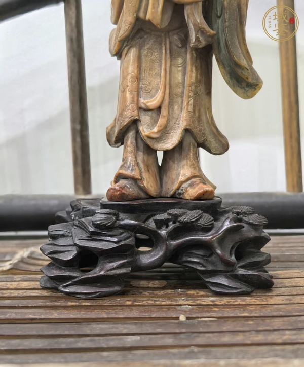 古玩雜項(xiàng)人物雕件真品鑒賞圖