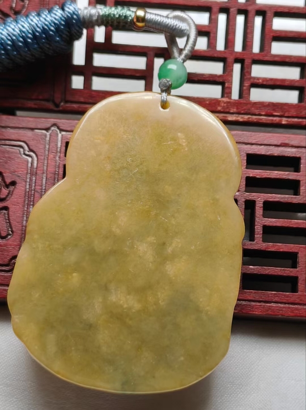 古玩玉器天然翡翠財(cái)神題材掛件拍賣(mài)，當(dāng)前價(jià)格0元