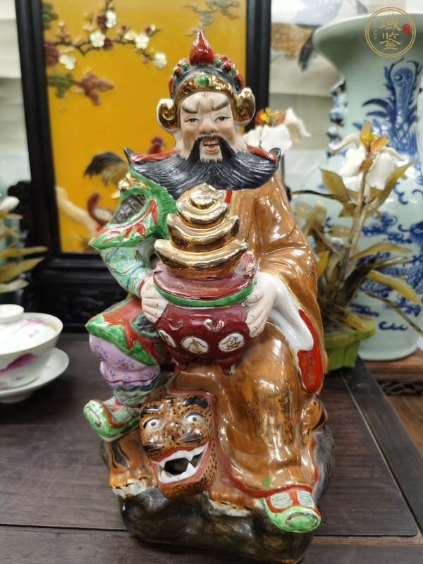 古玩陶瓷財(cái)神塑像真品鑒賞圖