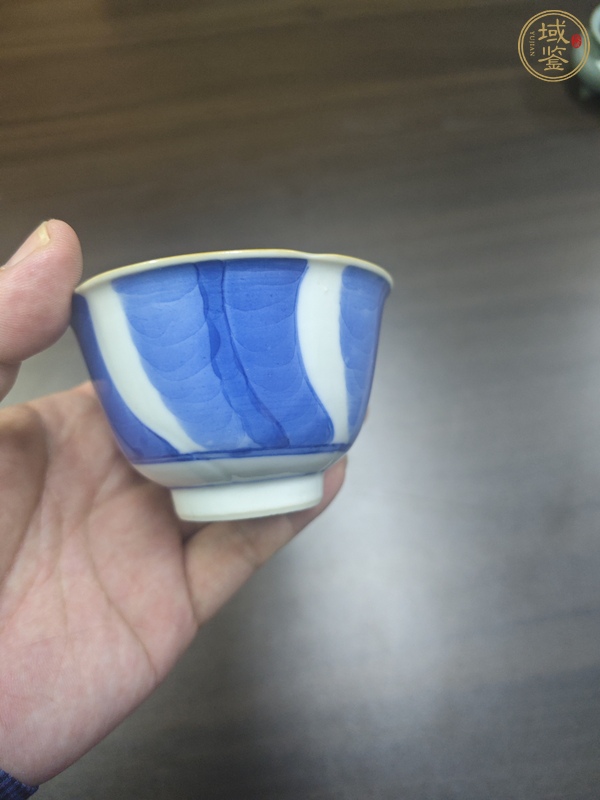 古玩陶瓷玉環(huán)底青花杯真品鑒賞圖