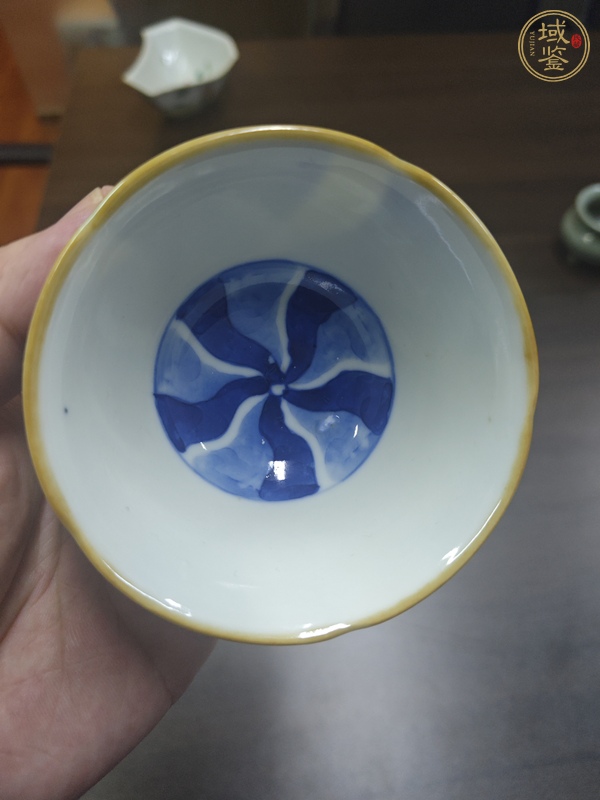 古玩陶瓷玉環(huán)底青花杯真品鑒賞圖